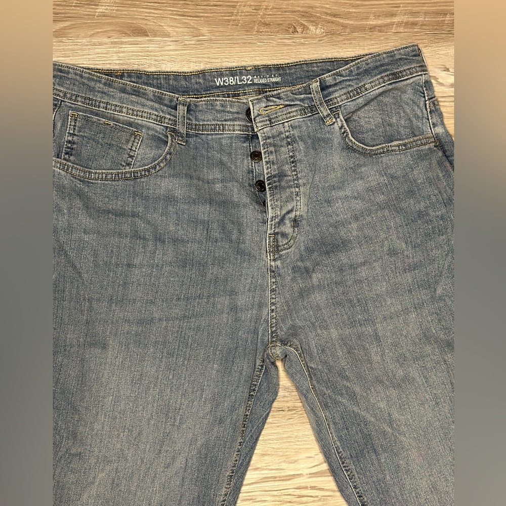 Denim & co light denim two toned relaxed straight denim